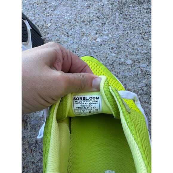 Woman’s Sorel sneakers size 11 - Picture 5 of 5